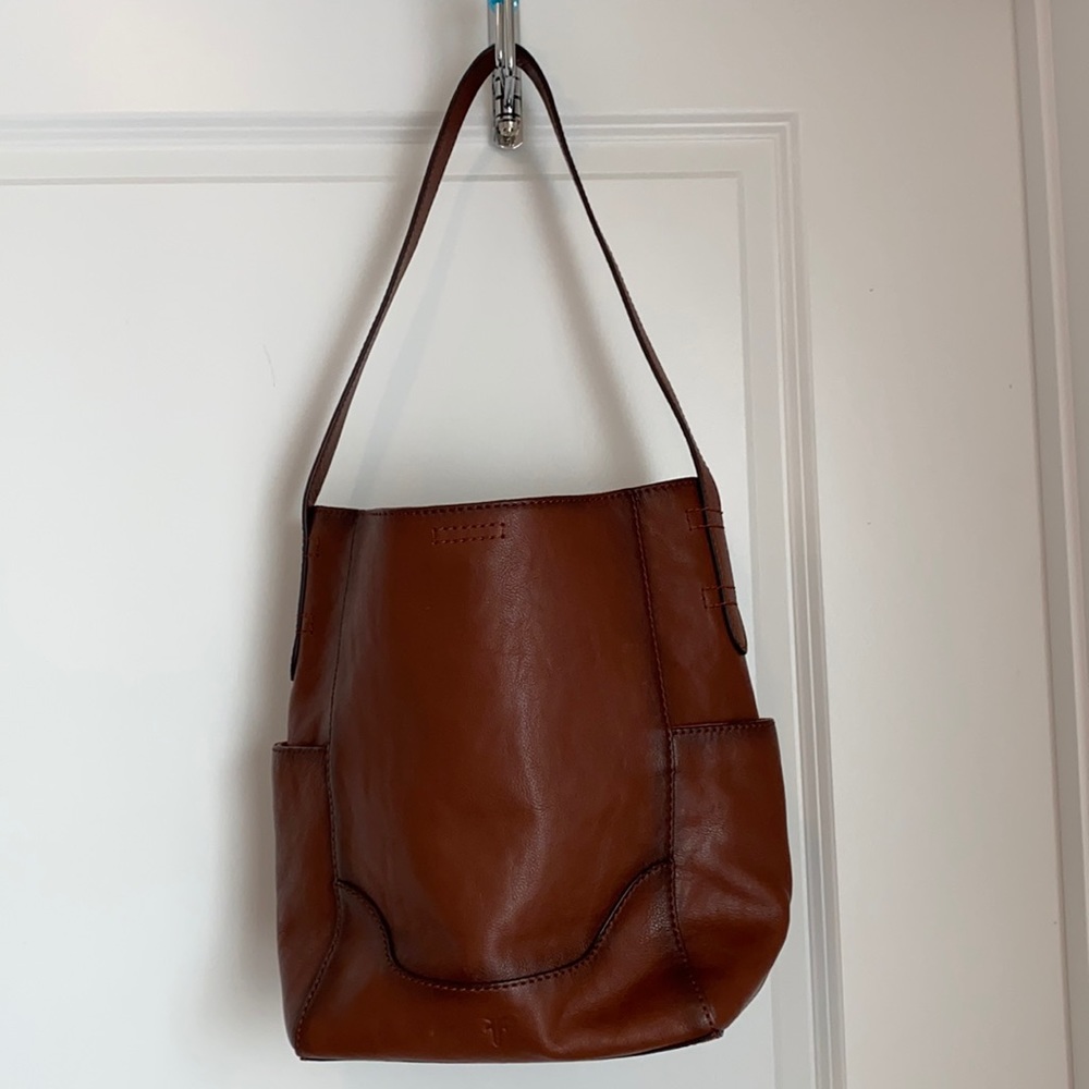 Frye Cognac Leather Side Pocket Shoulder Bag NWOT